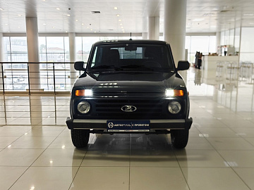 Niva Legend