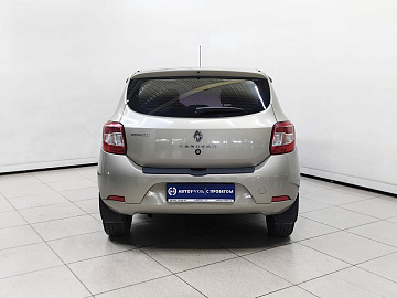 SANDERO