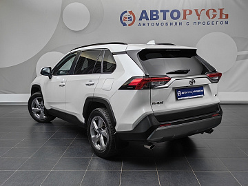 RAV4, V (XA50)