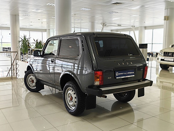 Niva Legend