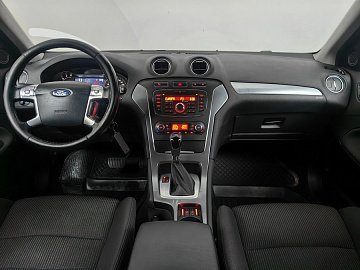 Mondeo