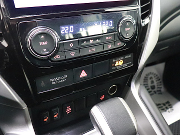 Pajero Sport, III