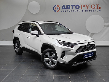 RAV4, V (XA50)